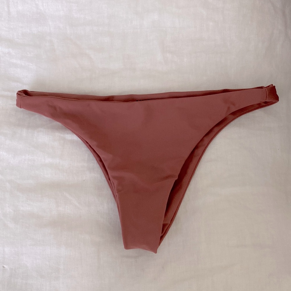 Mikoh Miyako bottoms size large